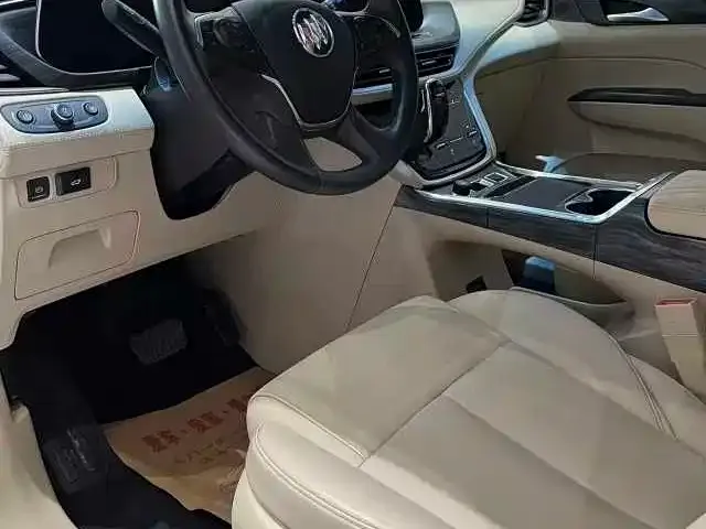 Buick GL8 2023 из CN, фото 8