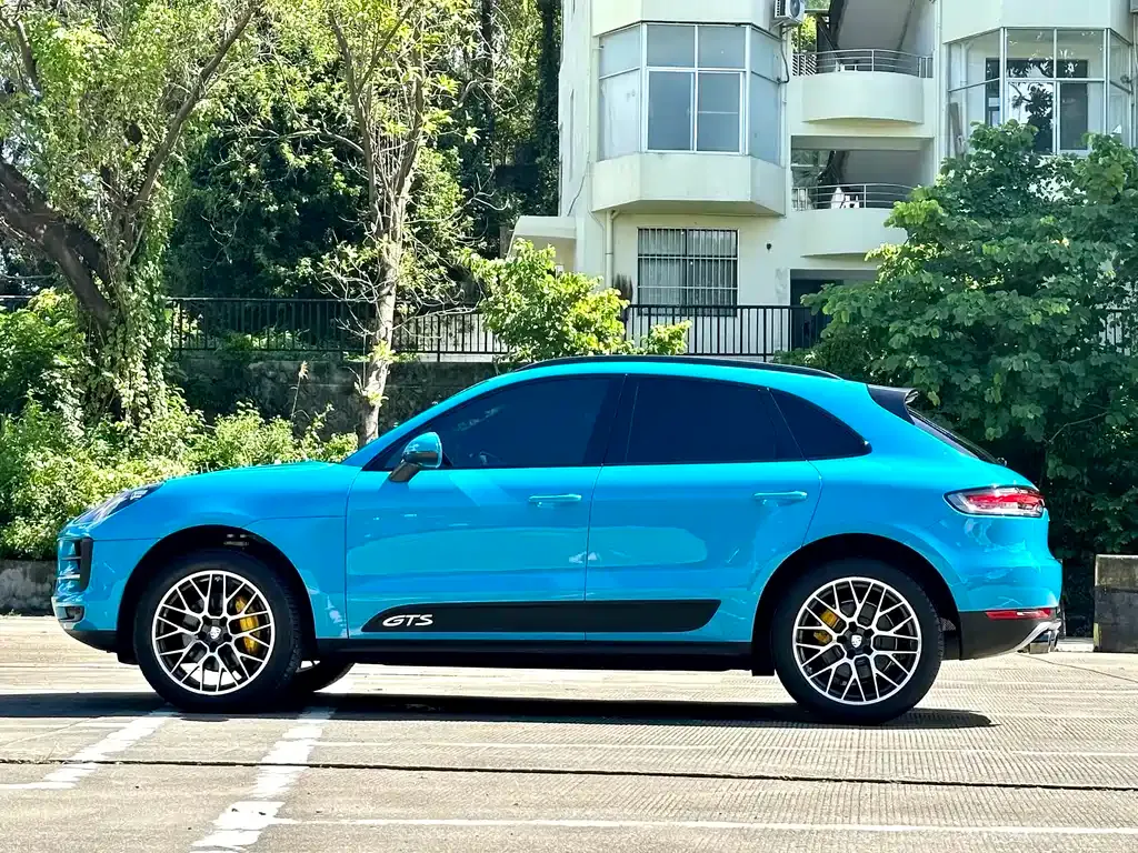 Porsche Macan — фото 10