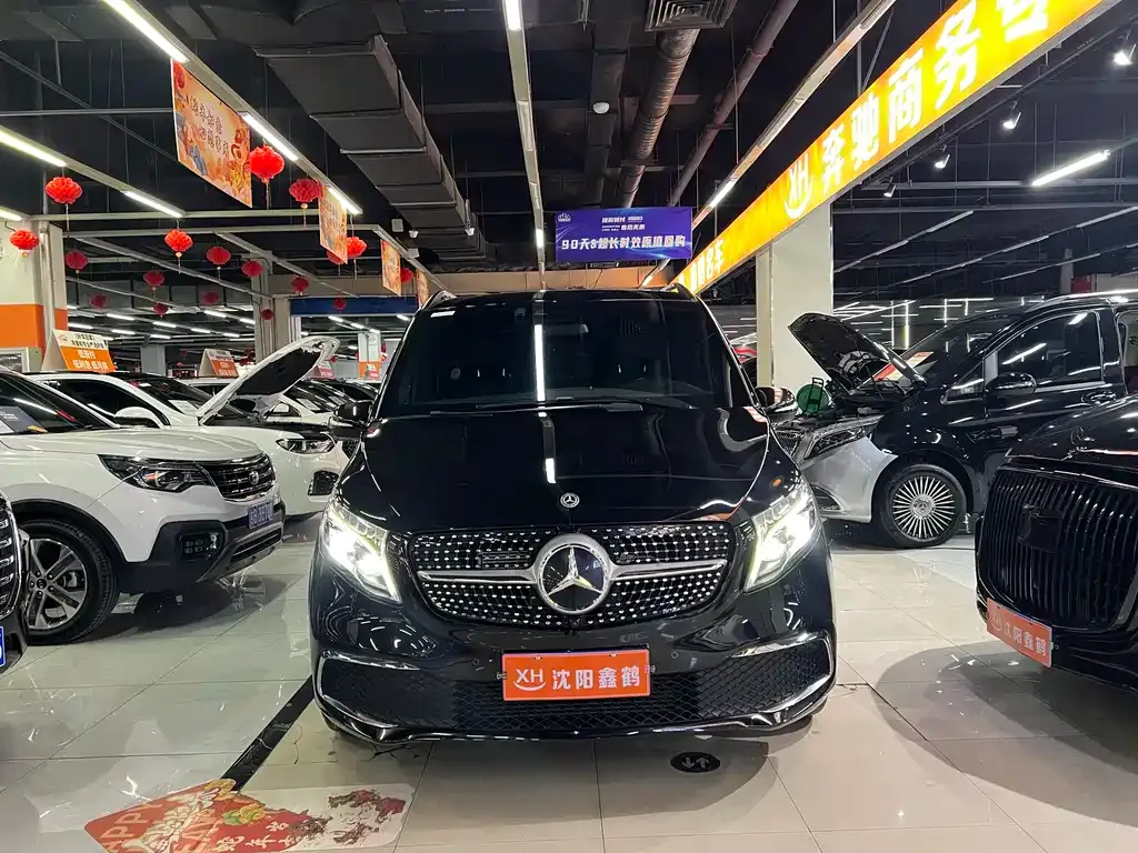 Mercedes-Benz V-Class 2022 из CN, фото 9