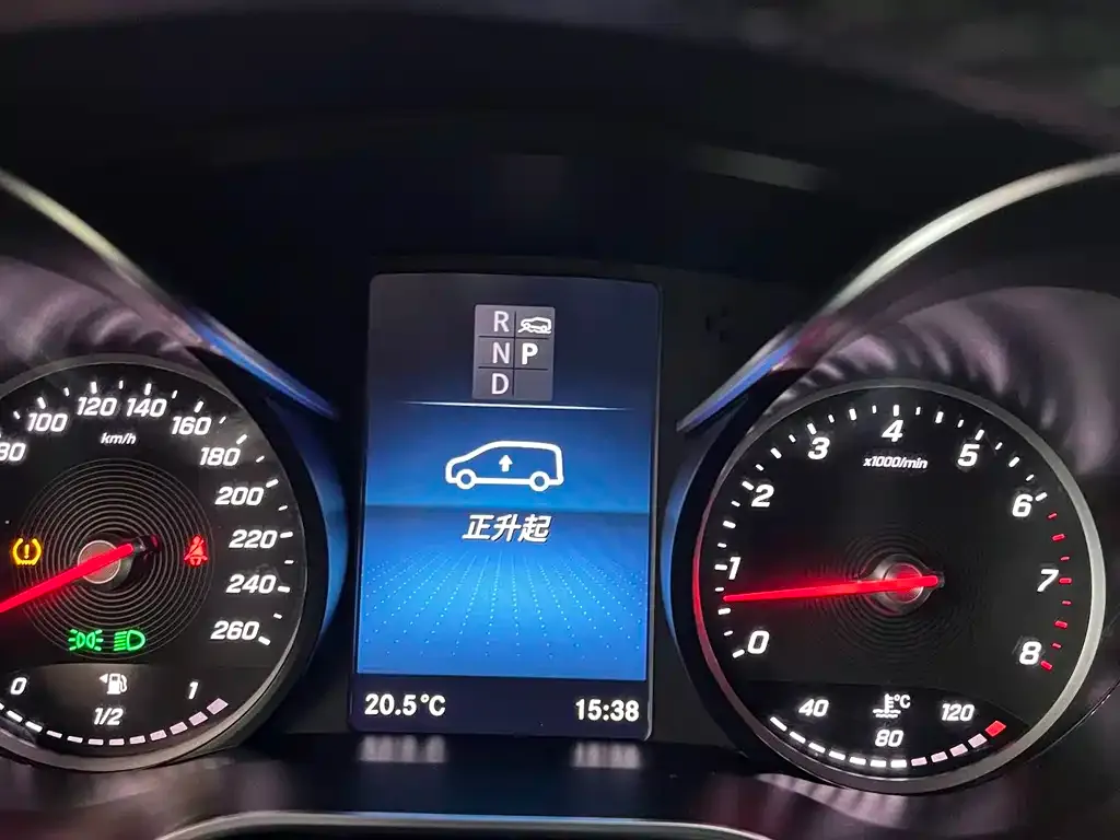 Mercedes-Benz V-Class 2022 из CN, фото 3
