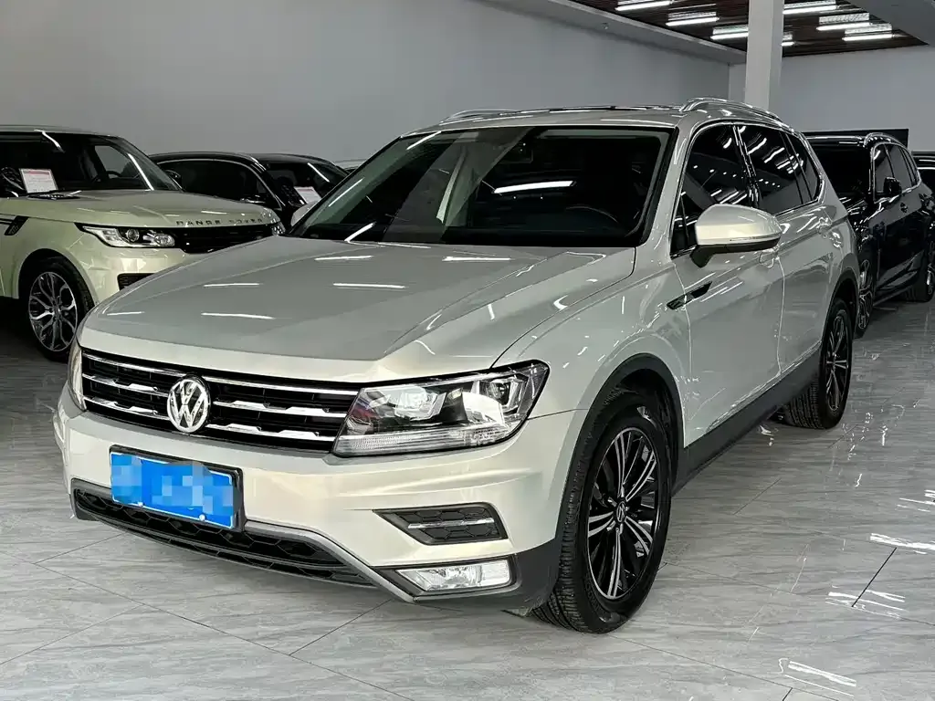 Volkswagen Tiguan L 2021 из CN, фото 1