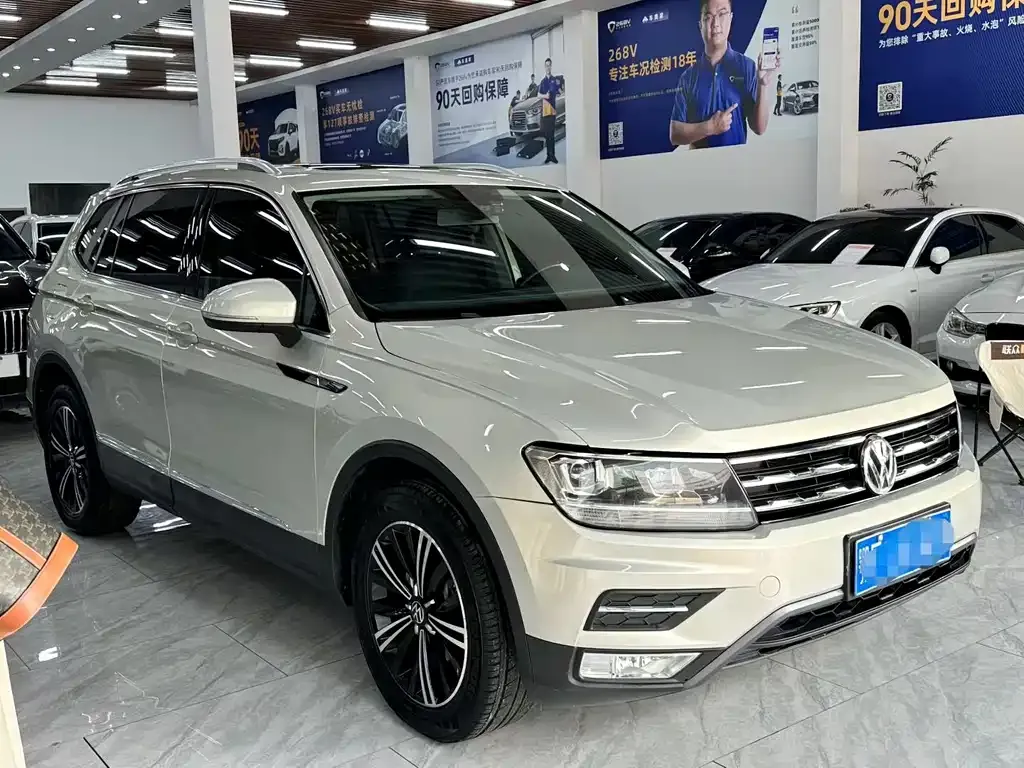 Volkswagen Tiguan L 2021 из CN, фото 5