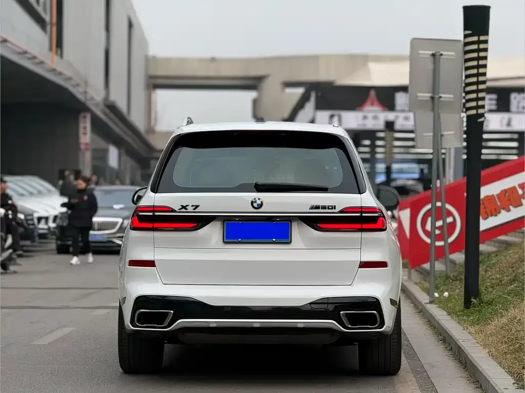 BMW X7 2023 из CN, фото 7