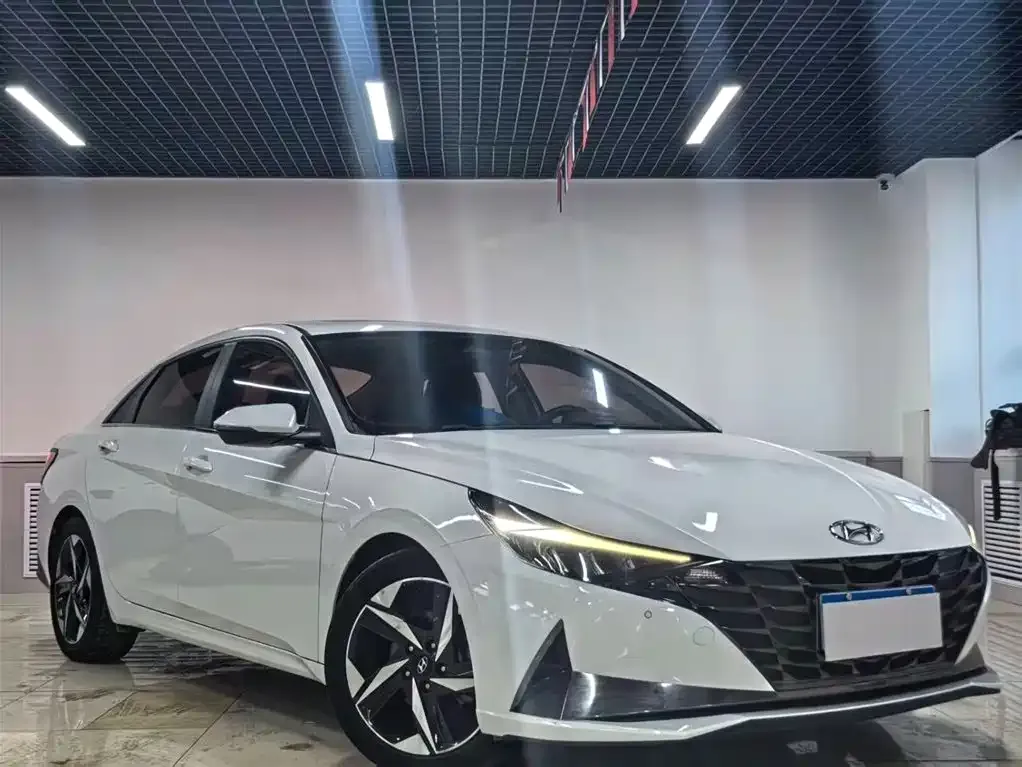 Hyundai Elantra 2022 из CN, фото 7