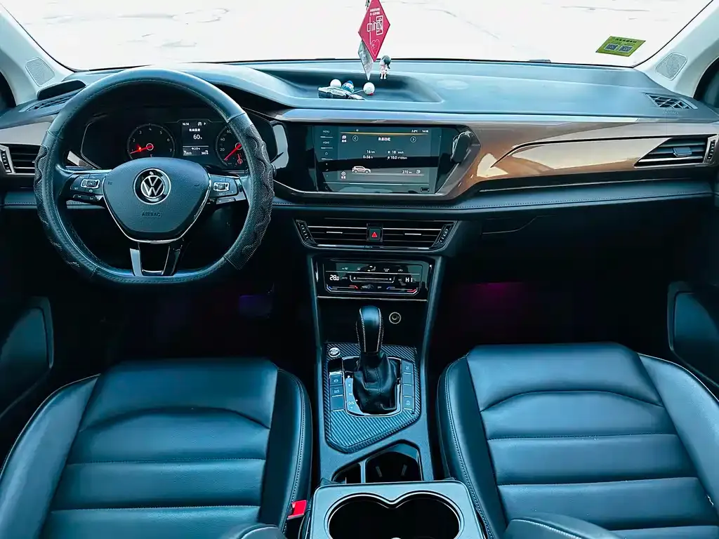 Volkswagen Tharu 2021 из CN, фото 8