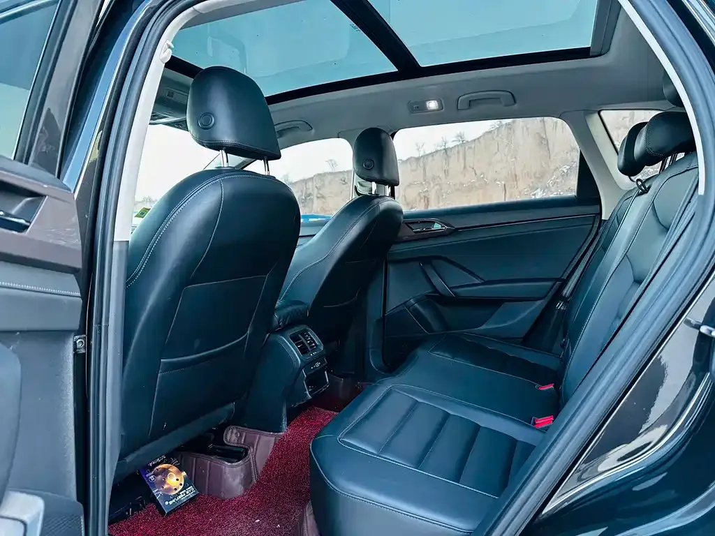 Volkswagen Tharu 2021 из CN, фото 7