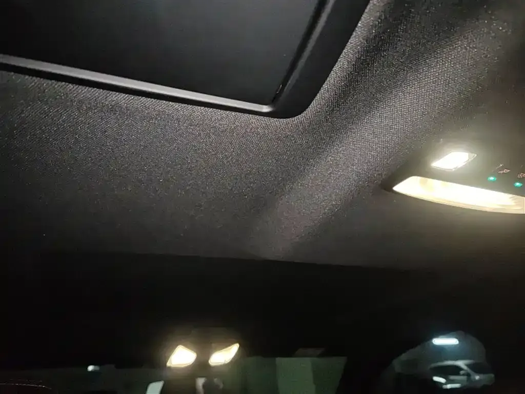 BMW 5 Series 2021 из CN, фото 7