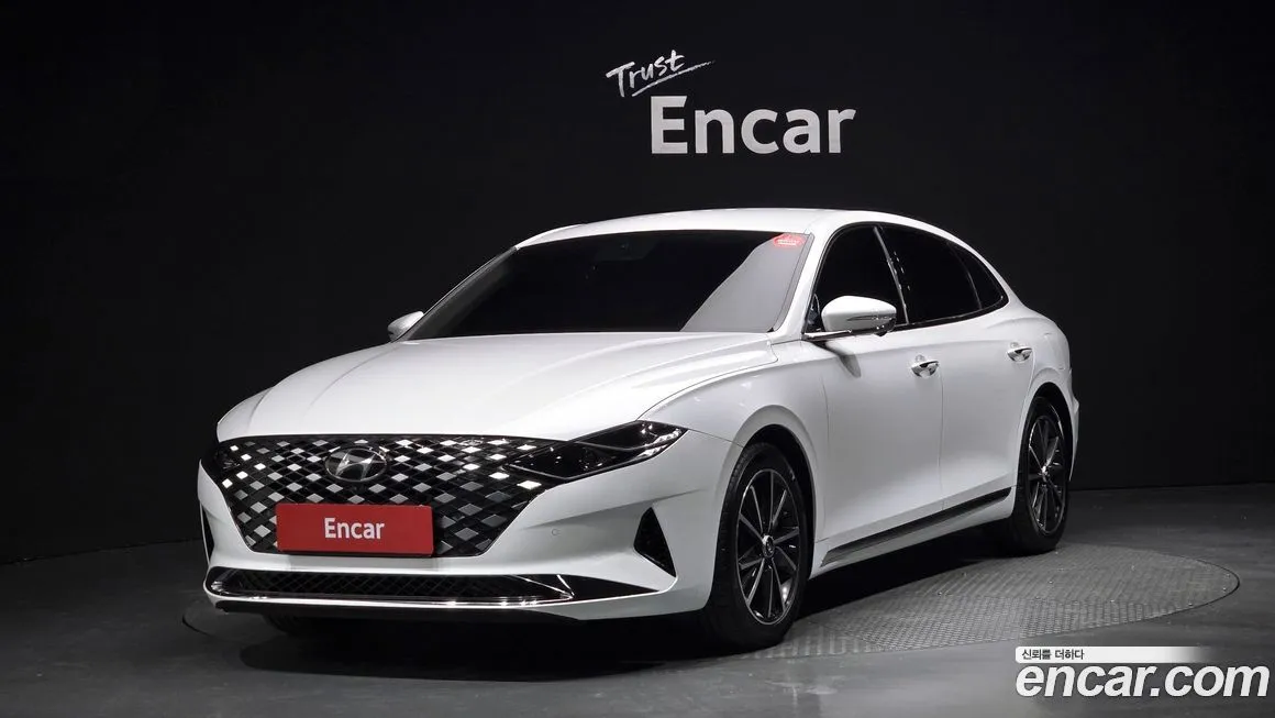 Hyundai Grandeur 2022 из KR, фото 1