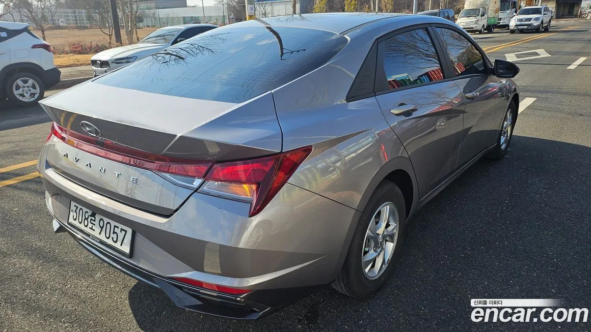 Hyundai AVANTE 2022 из KR, фото 8
