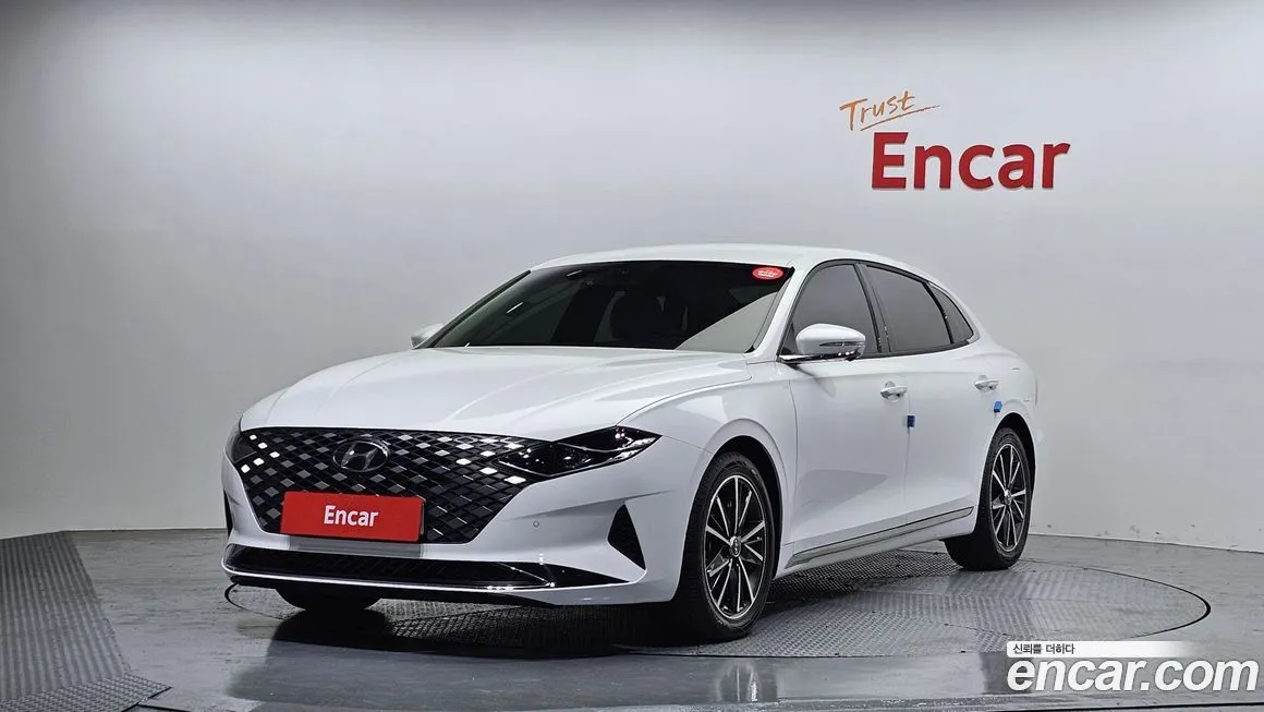 Hyundai Grandeur 2022 из KR, фото 1