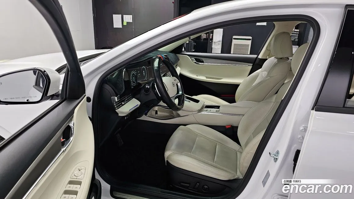 Hyundai Grandeur 2022 из KR, фото 9