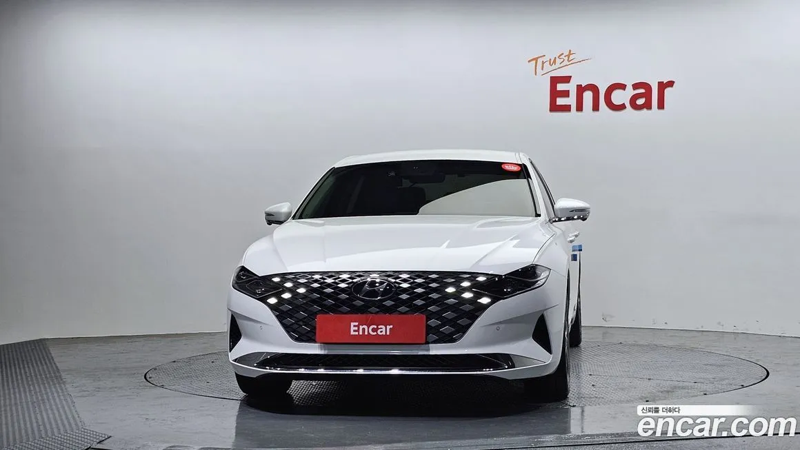 Hyundai Grandeur 2022 из KR, фото 3