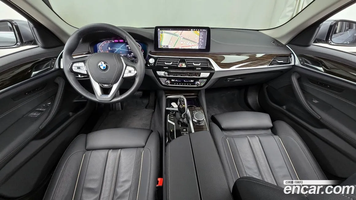 BMW 5-Series 2023 из KR, фото 5