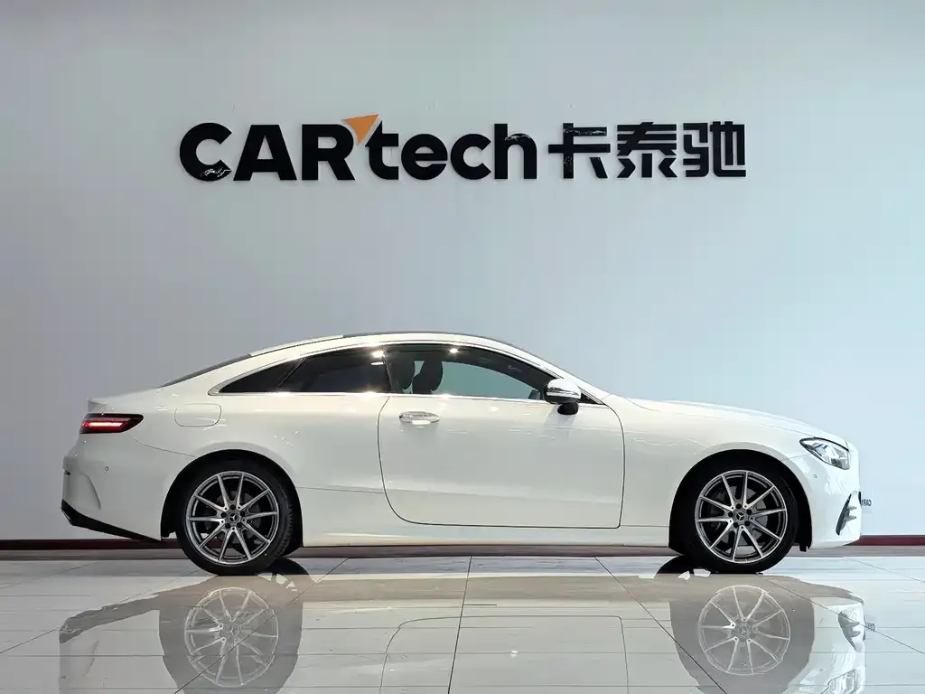 Mercedes-Benz E-Class (Import) 2023 из CN, фото 2