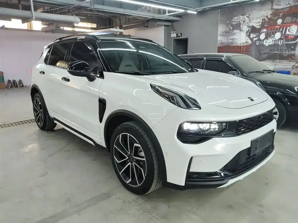 Lynk & Co 01 2023 из CN, фото 9