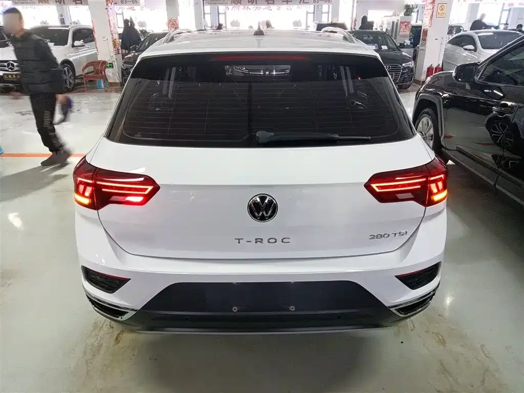 Volkswagen T-Roc 2022 из CN, фото 6