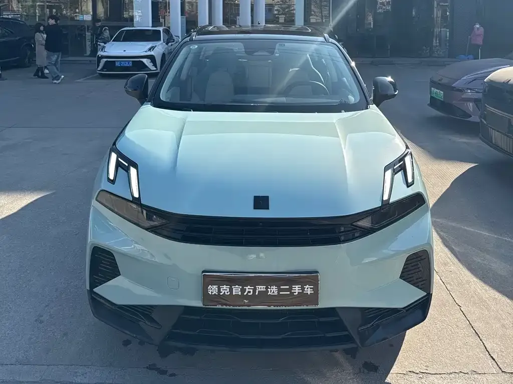 Lynk & Co 06 EM-P 2024 из CN, фото 3