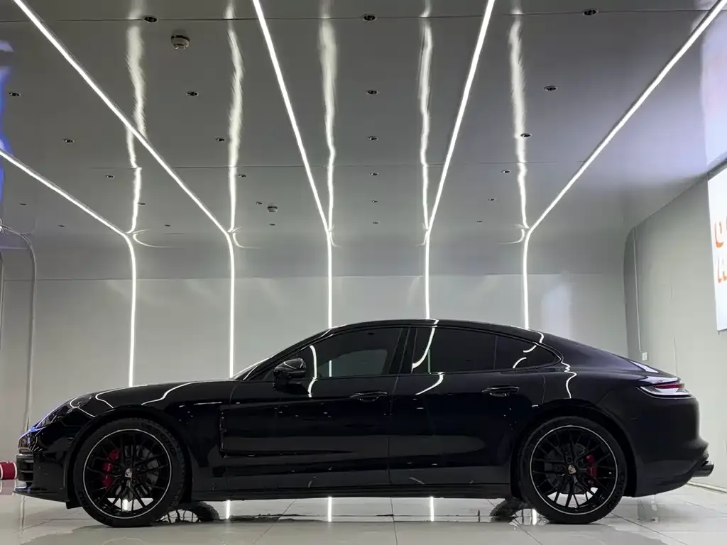 Porsche Panamera 2022 из CN, фото 2