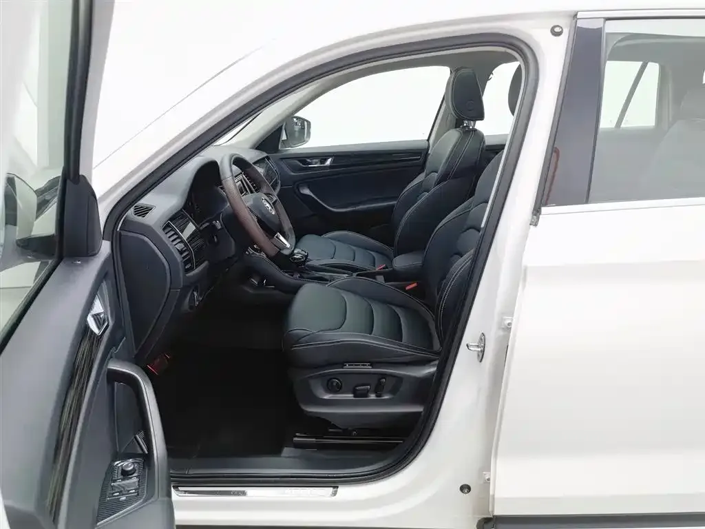 Skoda Kodiaq 2021 из CN, фото 7