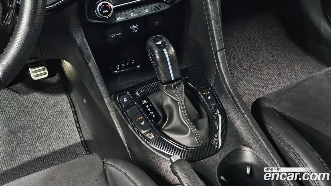 Hyundai Veloster 2021 из KR, фото 7