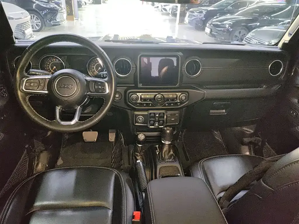 Jeep Gladiator 2023 из CN, фото 3