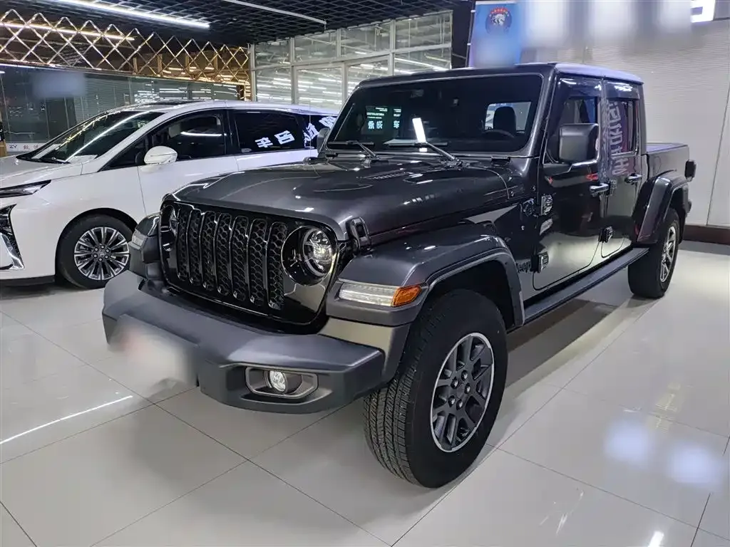 Jeep Gladiator 2023 из CN, фото 6