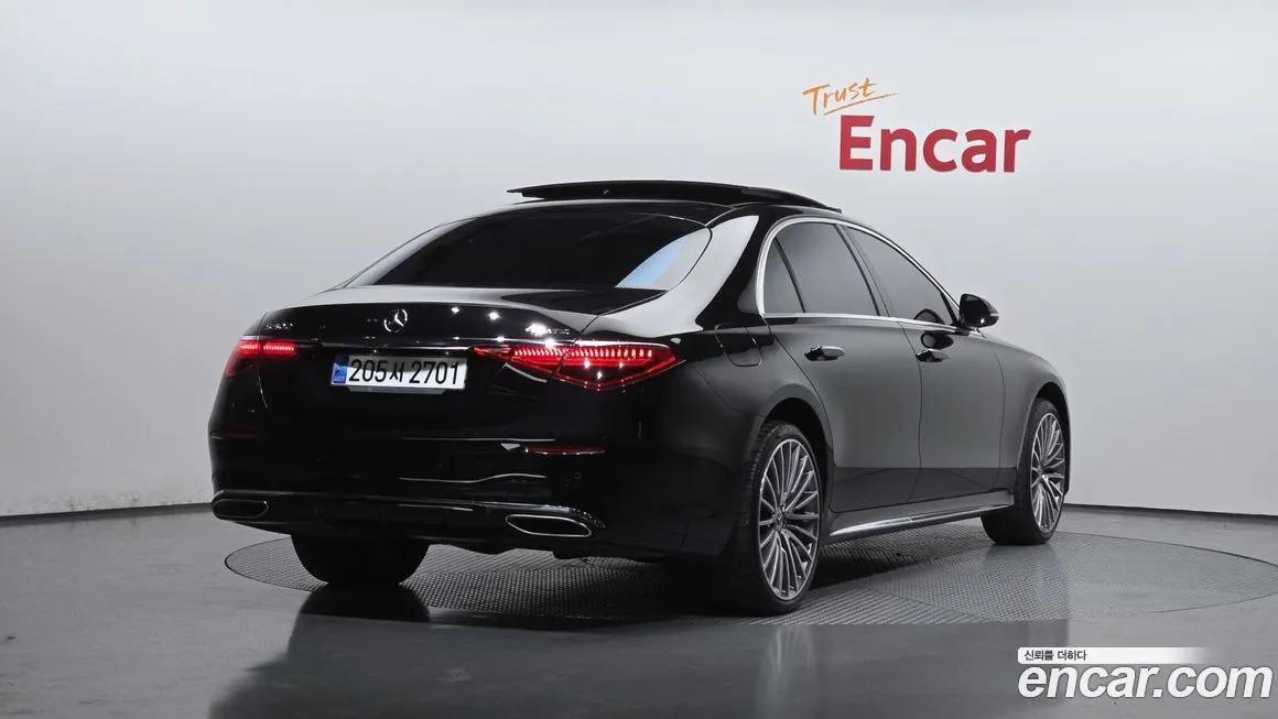 Mercedes-Benz S-Class 2023 из KR, фото 2