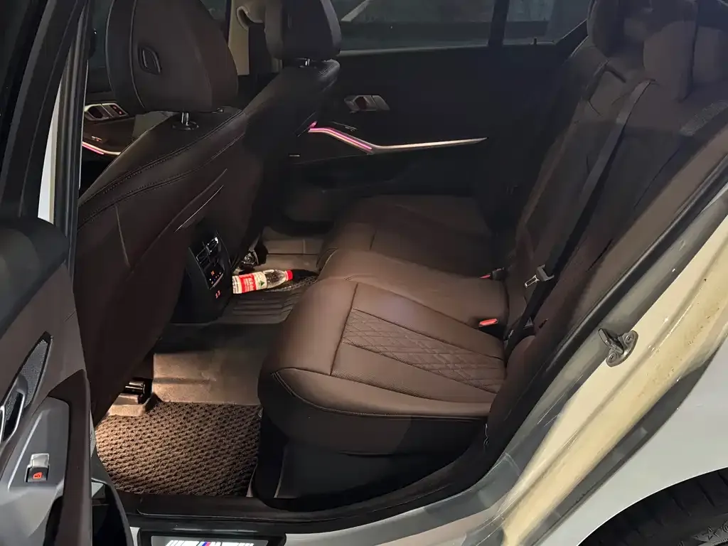BMW 3 Series 2024 из CN, фото 3