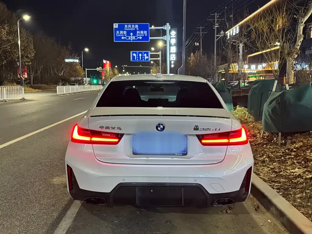 BMW 3 Series 2024 из CN, фото 9