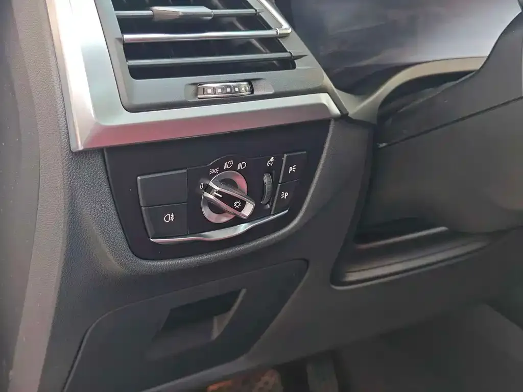 BMW X3 2022 из CN, фото 3