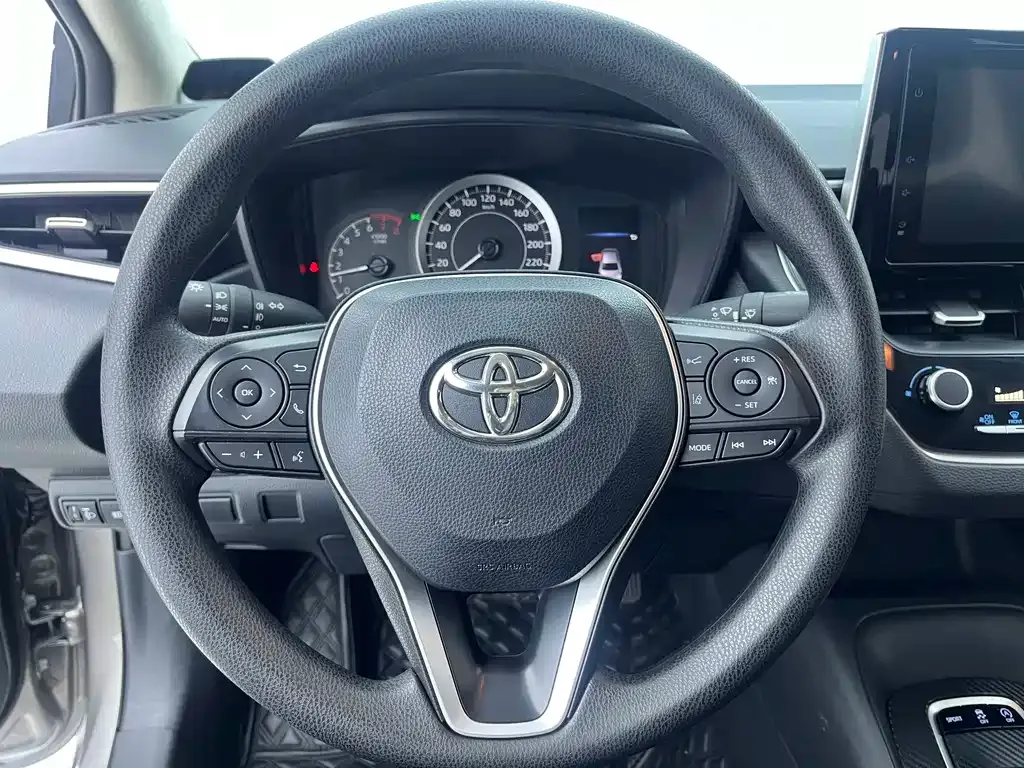 Toyota Corolla 2022 из CN, фото 10