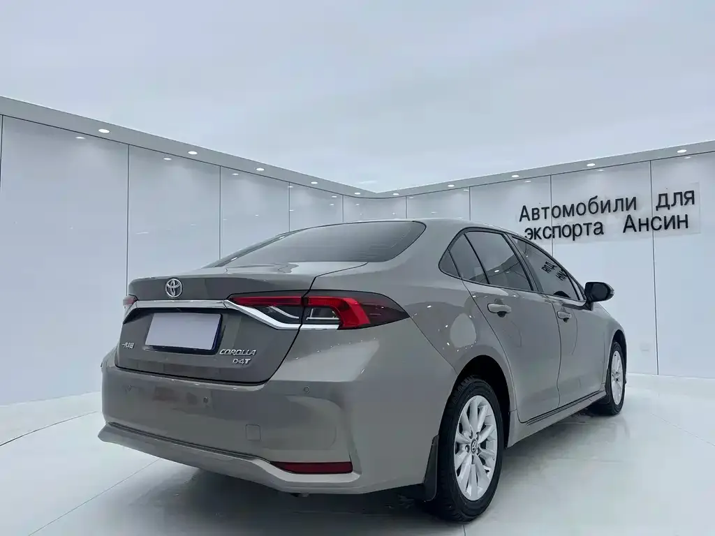 Toyota Corolla 2022 из CN, фото 3