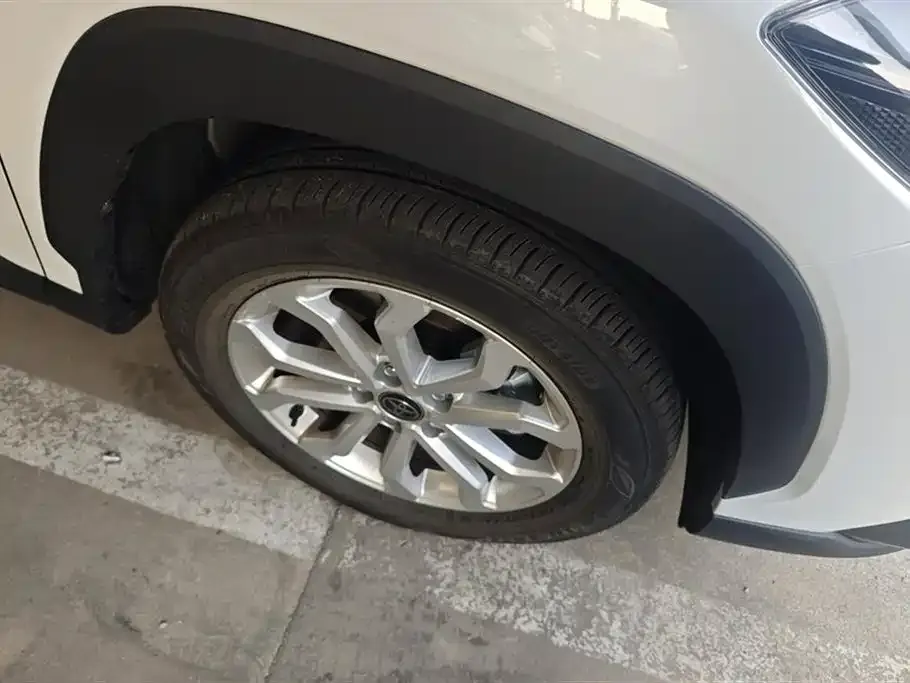 Toyota Frontlander 2024 из CN, фото 6