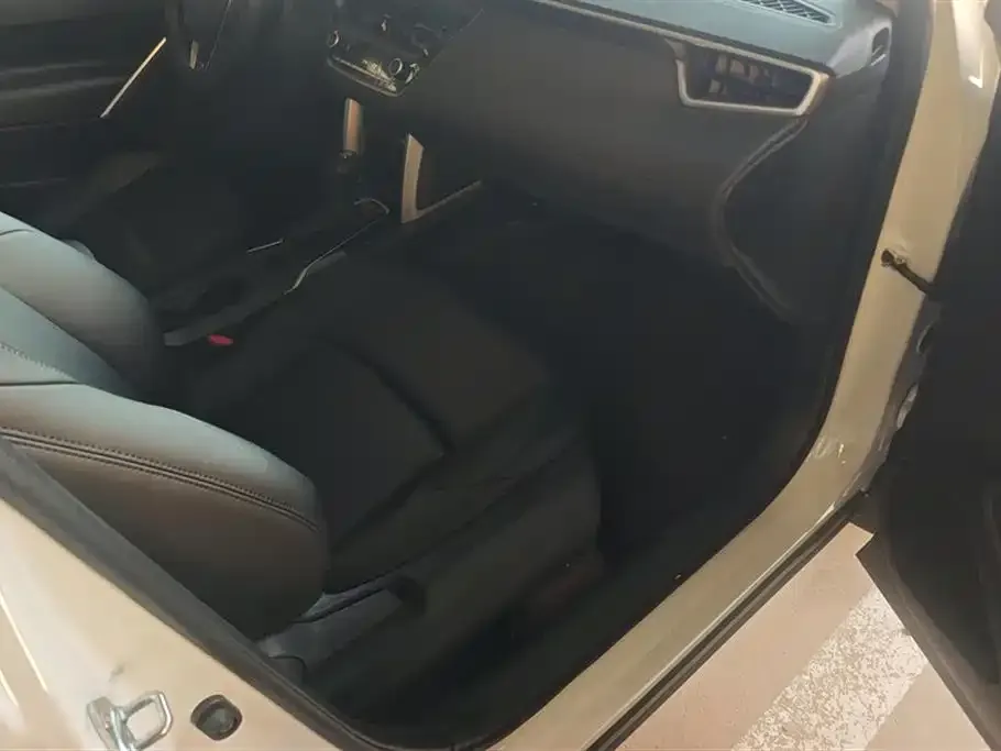 Toyota Frontlander 2024 из CN, фото 8