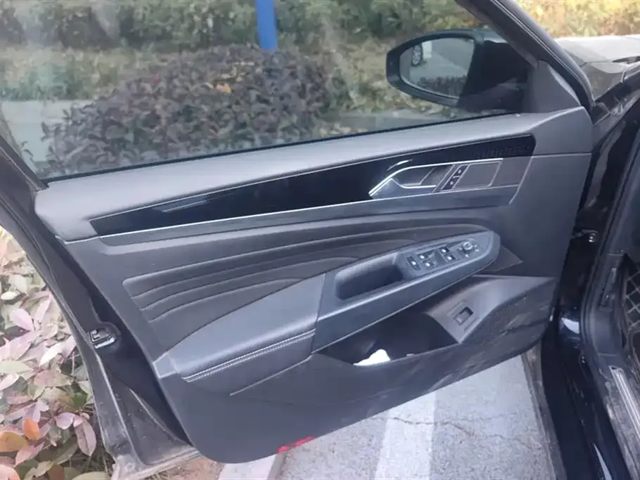 Volkswagen Passat 2022 из CN, фото 6