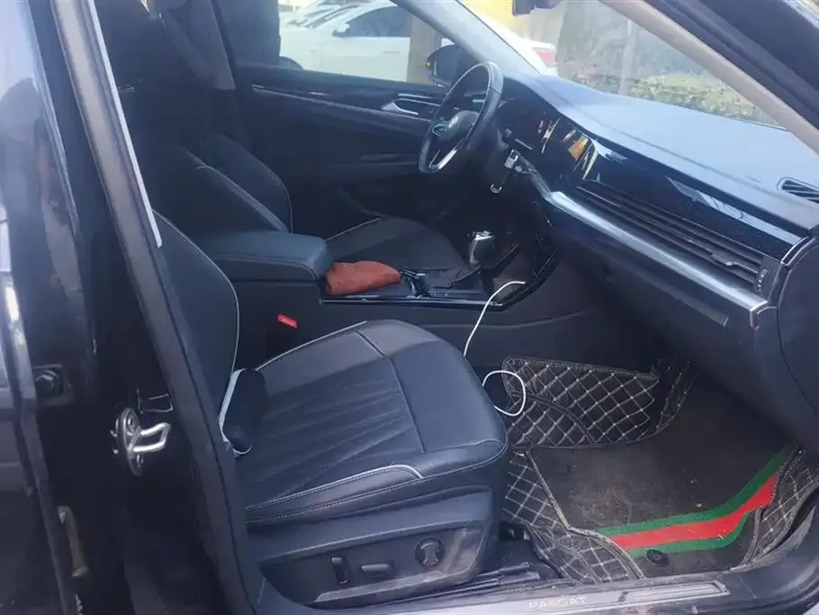 Volkswagen Passat 2022 из CN, фото 8