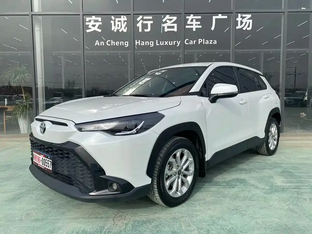 Toyota Frontlander 2024 из CN, фото 1