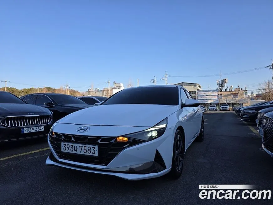 Hyundai AVANTE 2022 из KR, фото 2