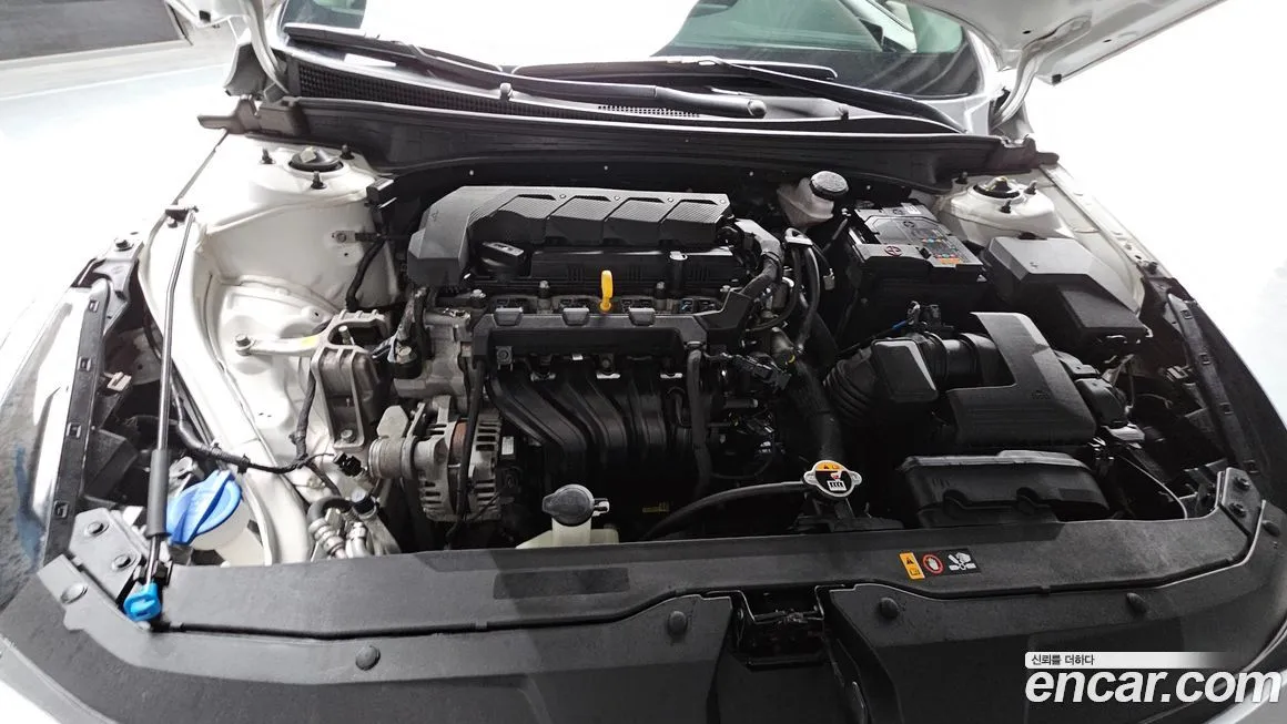 Hyundai AVANTE 2022 из KR, фото 9