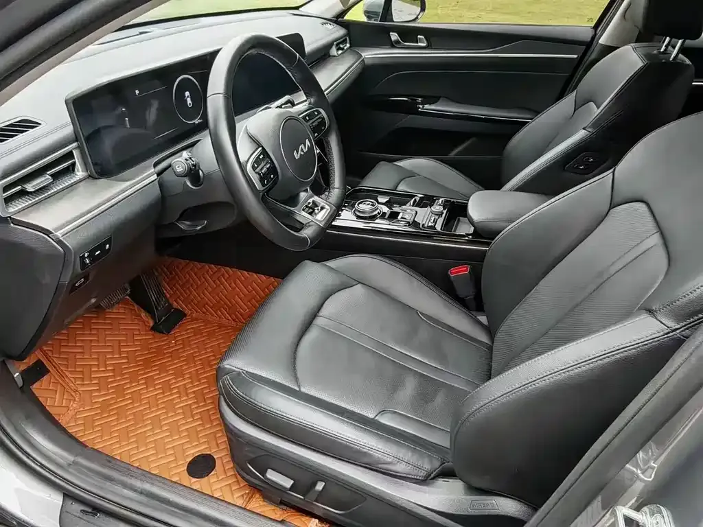 Kia K5 2023 из CN, фото 6