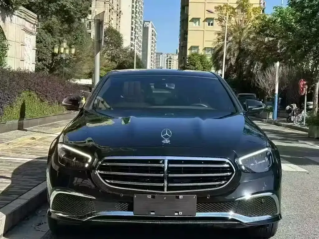 Mercedes-Benz E-Class 2022 из CN, фото 1