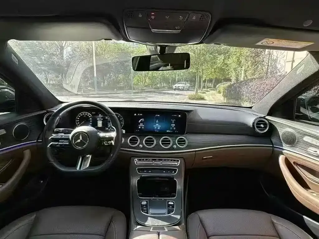 Mercedes-Benz E-Class 2022 из CN, фото 2