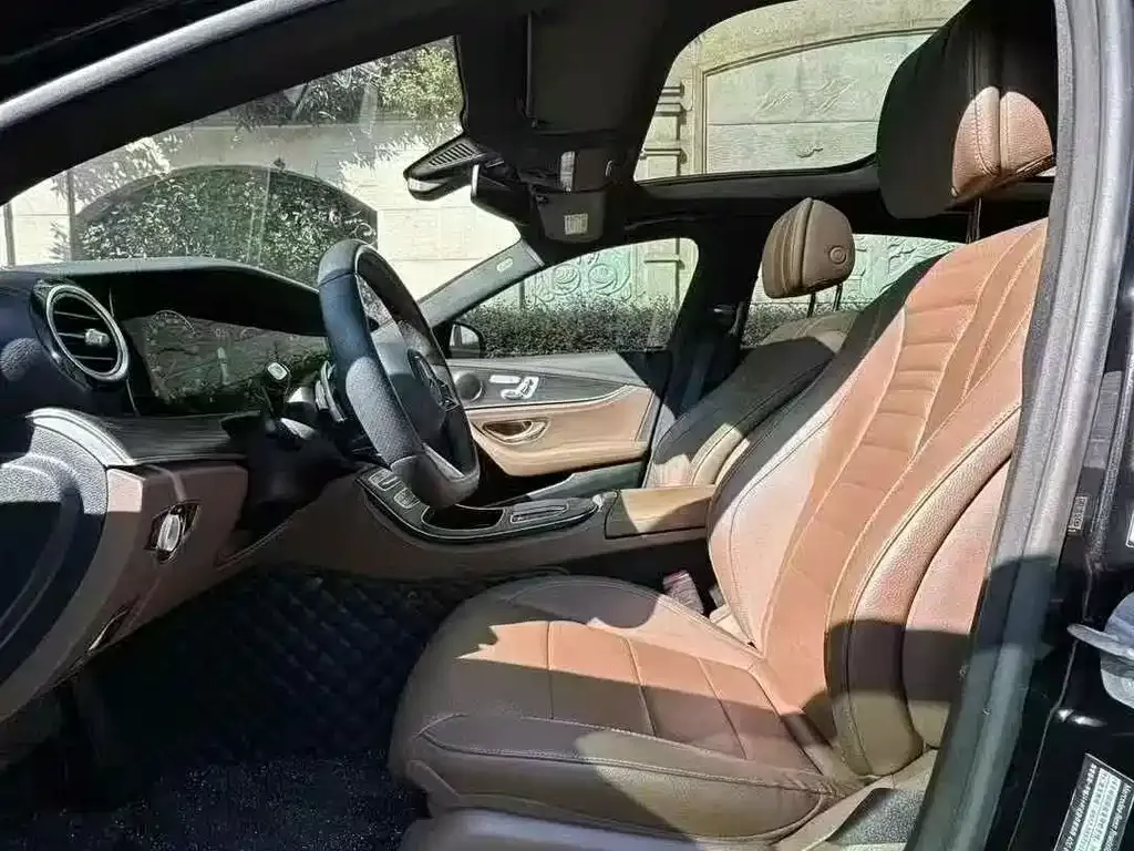 Mercedes-Benz E-Class 2022 из CN, фото 5