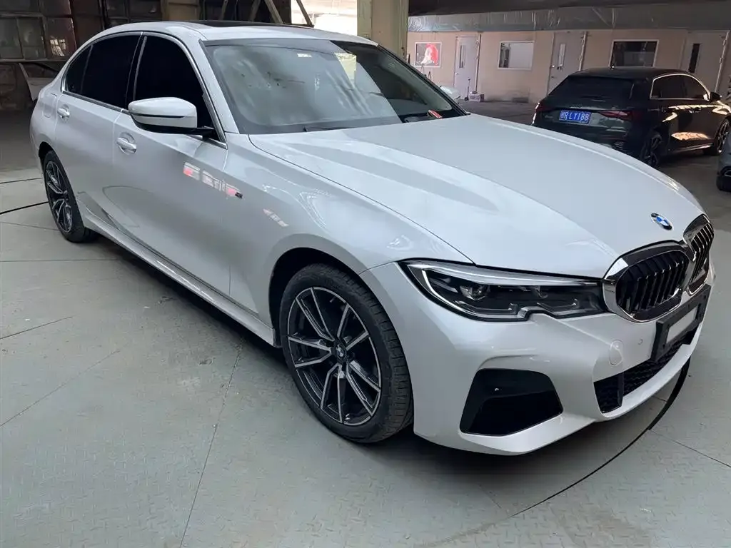 BMW 3 Series 2021 из CN, фото 7