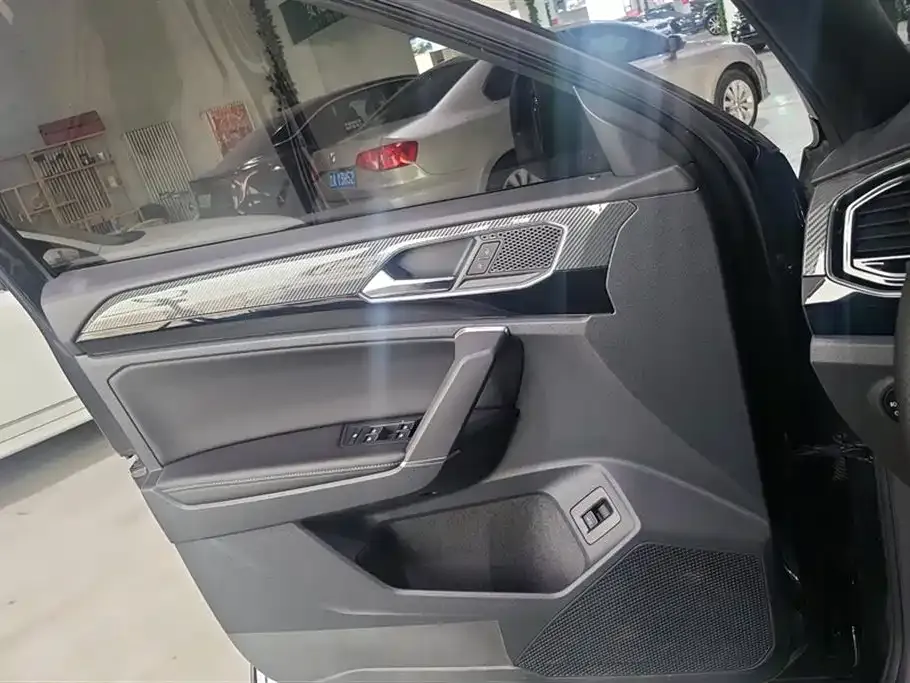 Volkswagen Tayron 2022 из CN, фото 10