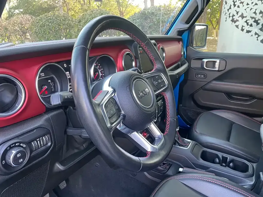 Jeep Wrangler 2021 из CN, фото 7