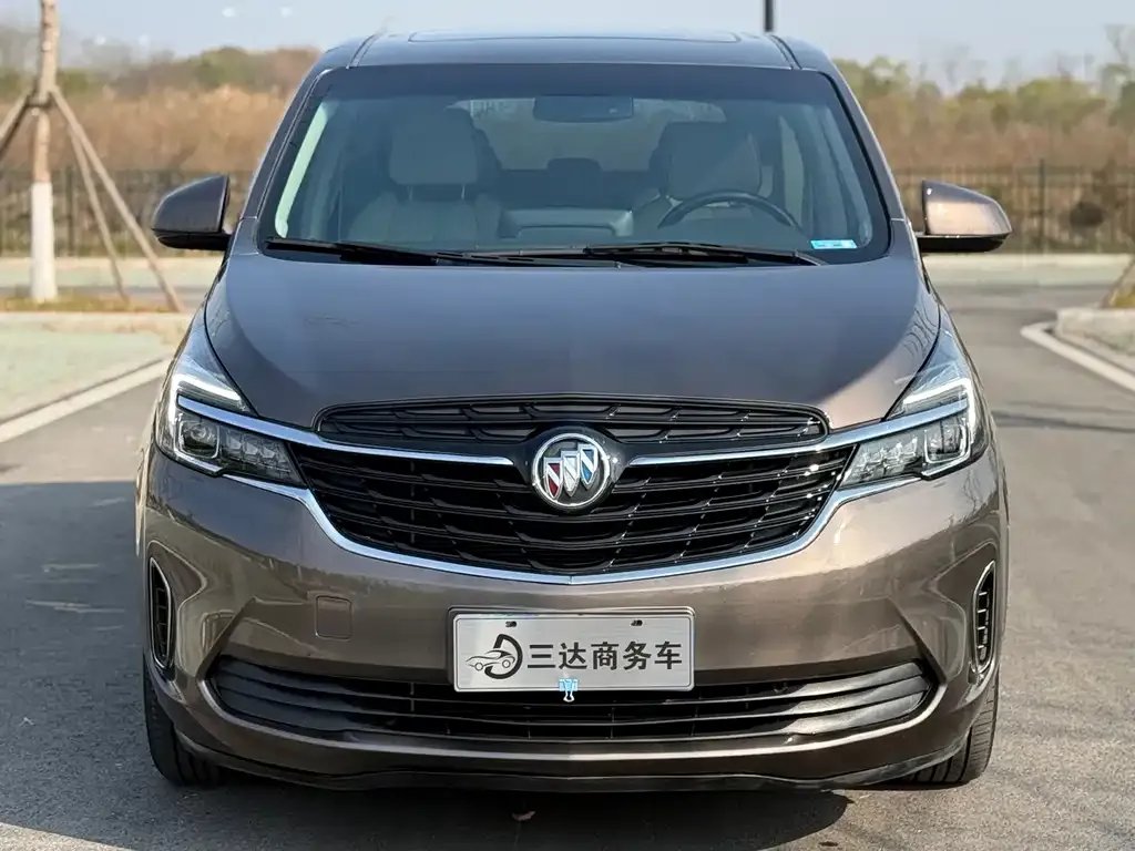 Buick GL8 2021 из CN, фото 3
