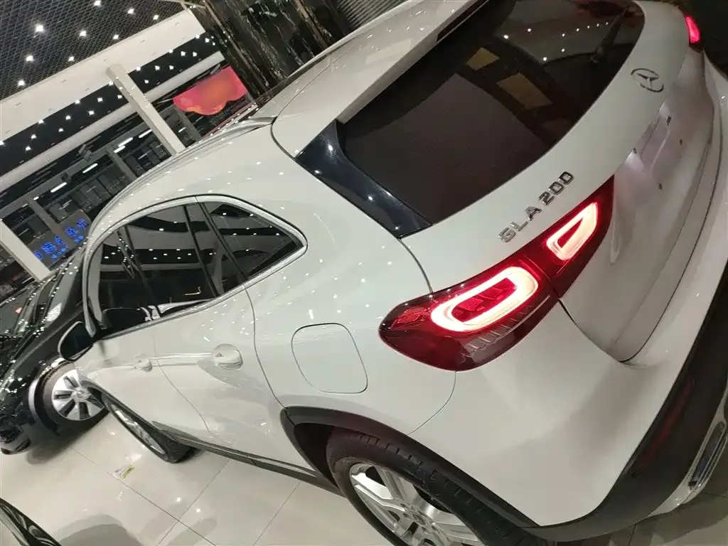 Mercedes-Benz GLA 2023 из CN, фото 3