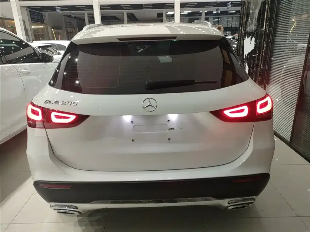 Mercedes-Benz GLA 2023 из CN, фото 10