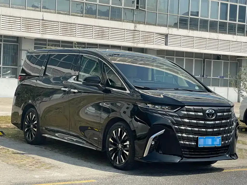 Toyota Alphard 2024 из CN, фото 10